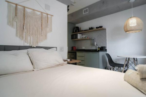 Studio 807 ID Jauaperi